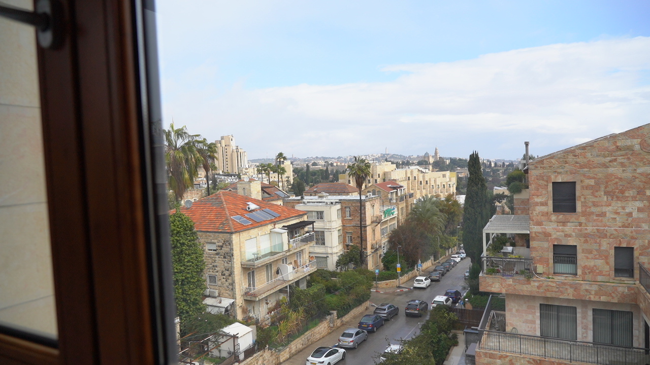 Mane 2 — Jerusalem — photo 1